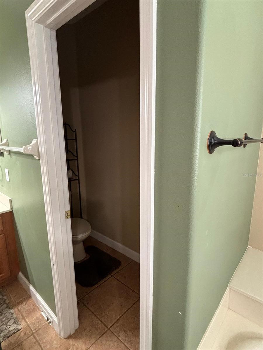 Image 18 of 40 For 9968 Chardonnay Drive