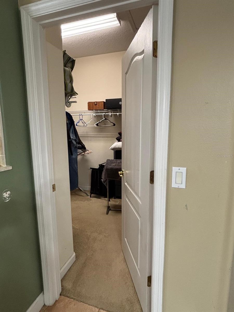 Image 20 of 40 For 9968 Chardonnay Drive