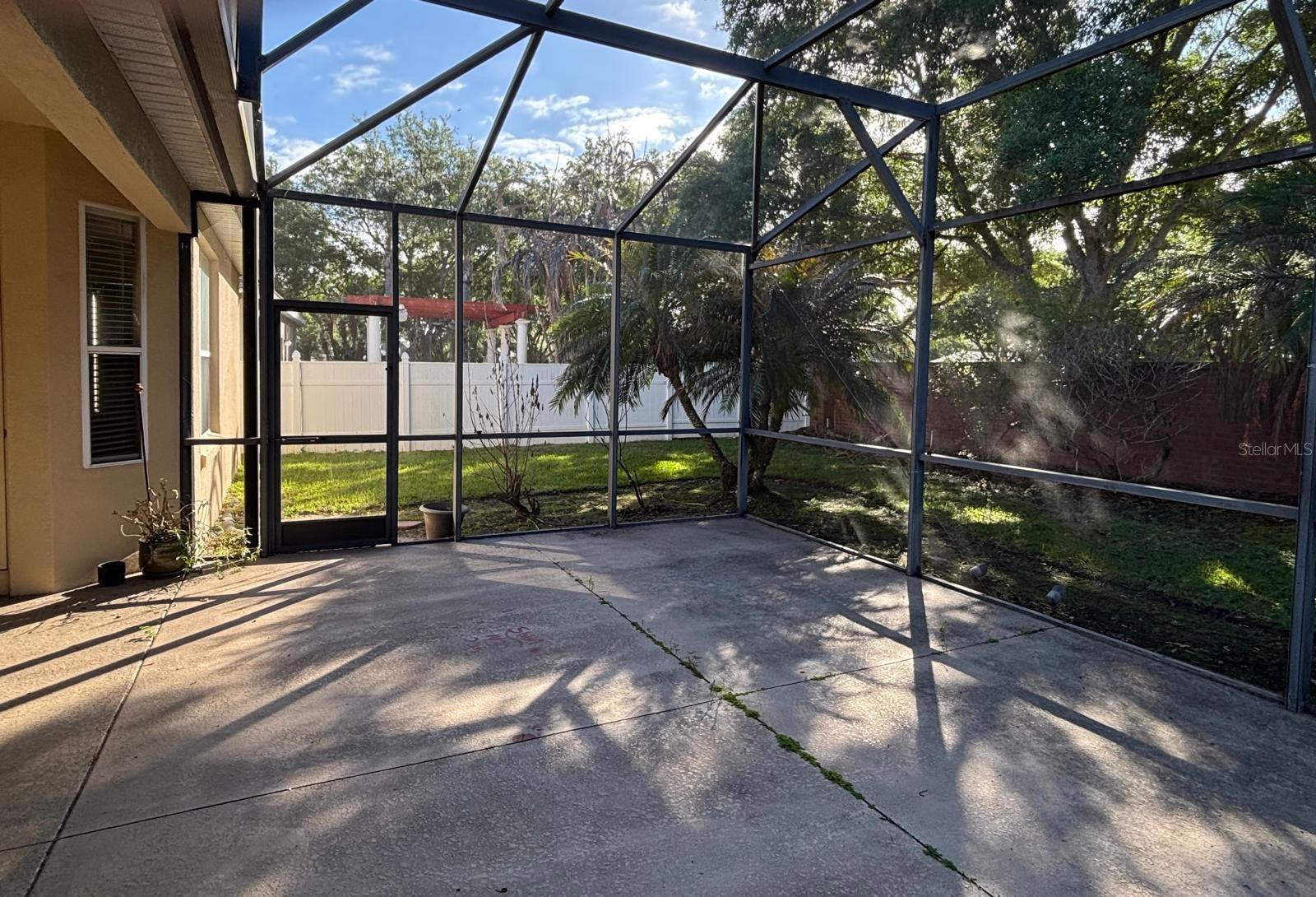 Image 23 of 40 For 9968 Chardonnay Drive