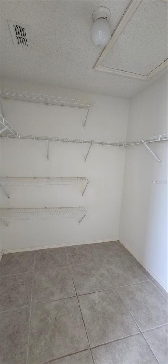 Image 16 of 21 For 282 Briar Bay Circle