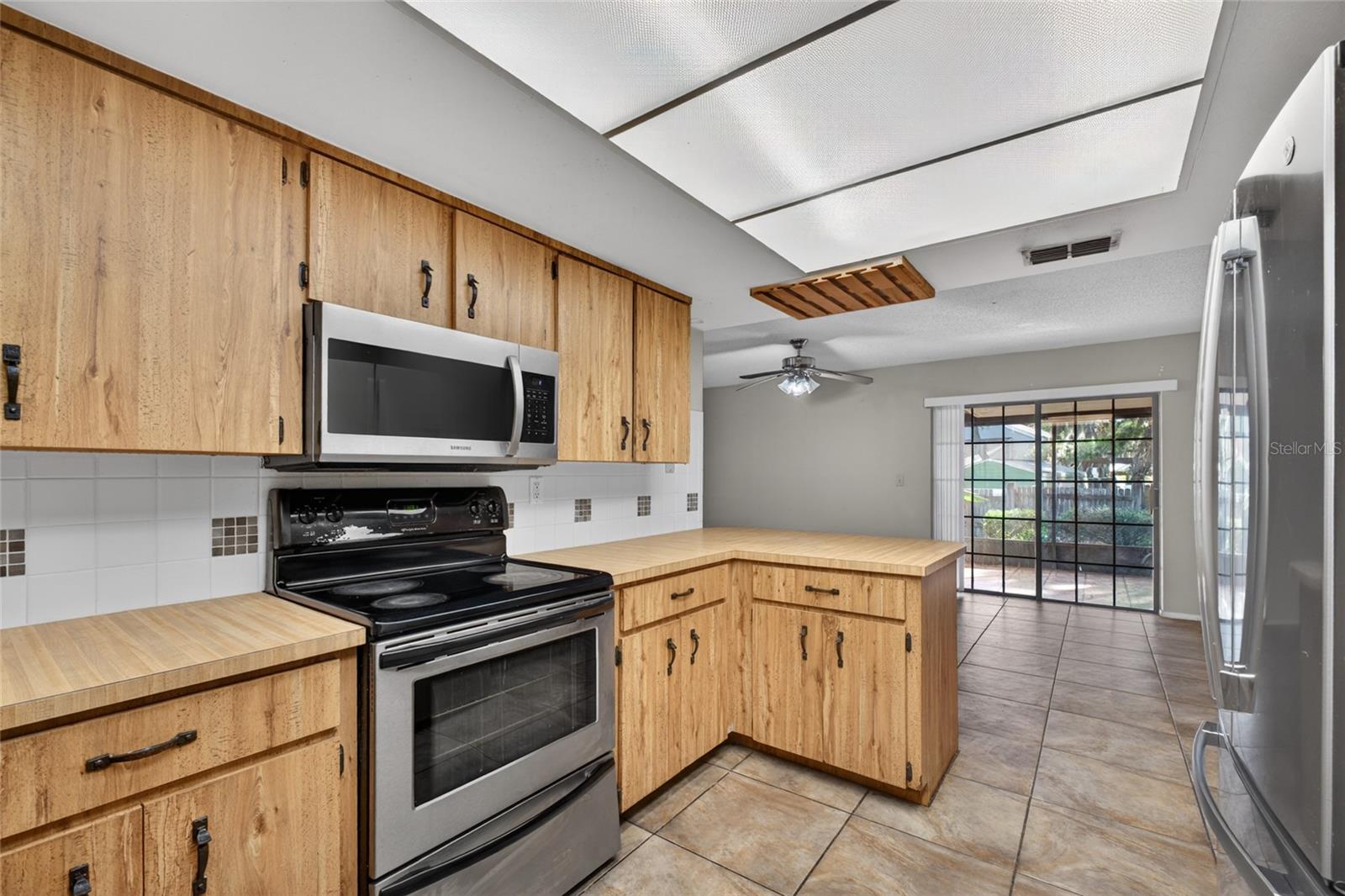 Image 16 of 37 For 850 Lake Elbert Park Ne