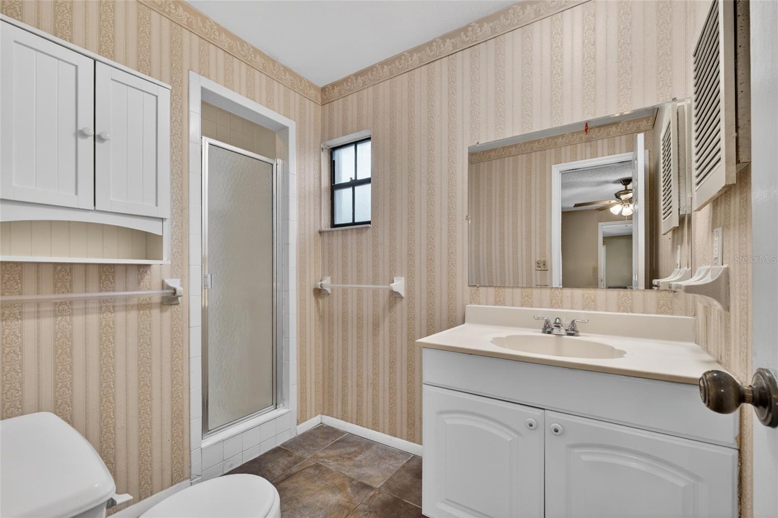 Image 19 of 37 For 850 Lake Elbert Park Ne