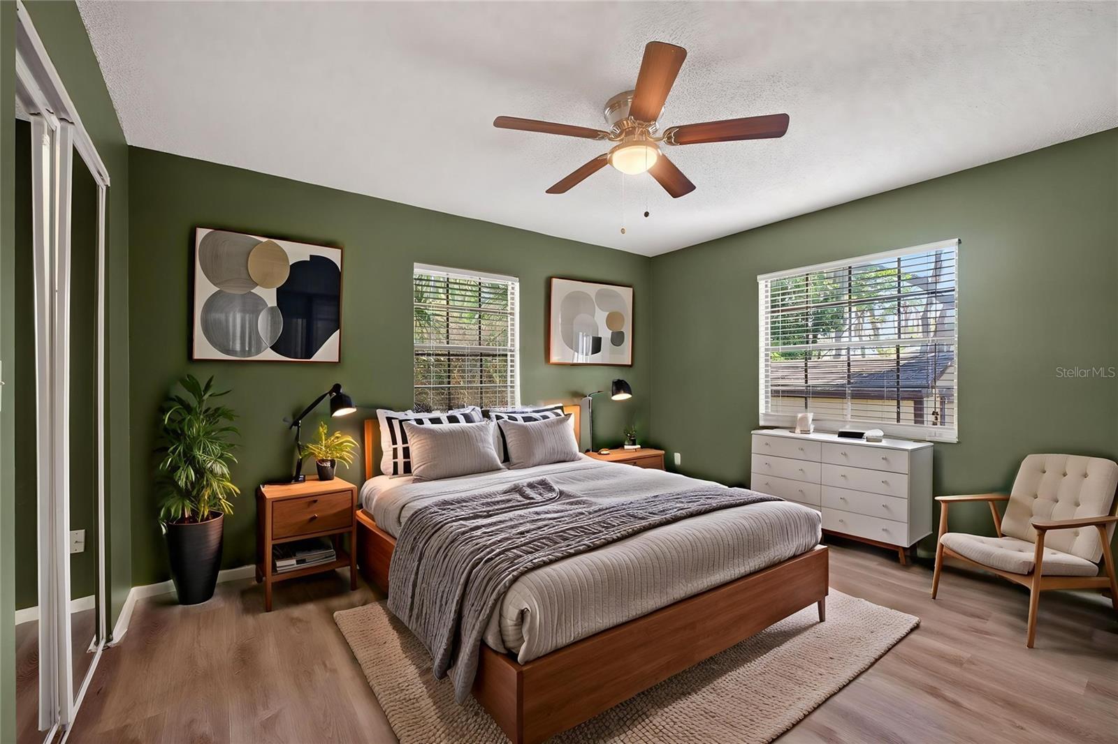 Image 21 of 37 For 850 Lake Elbert Park Ne