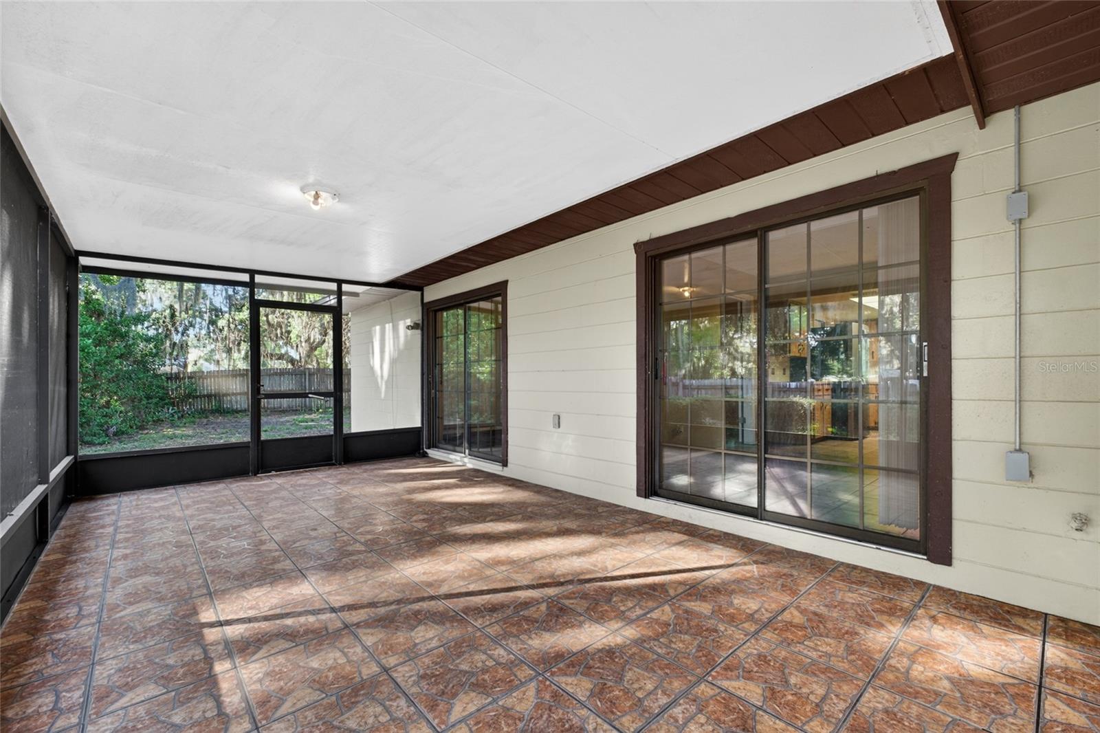 Image 30 of 37 For 850 Lake Elbert Park Ne