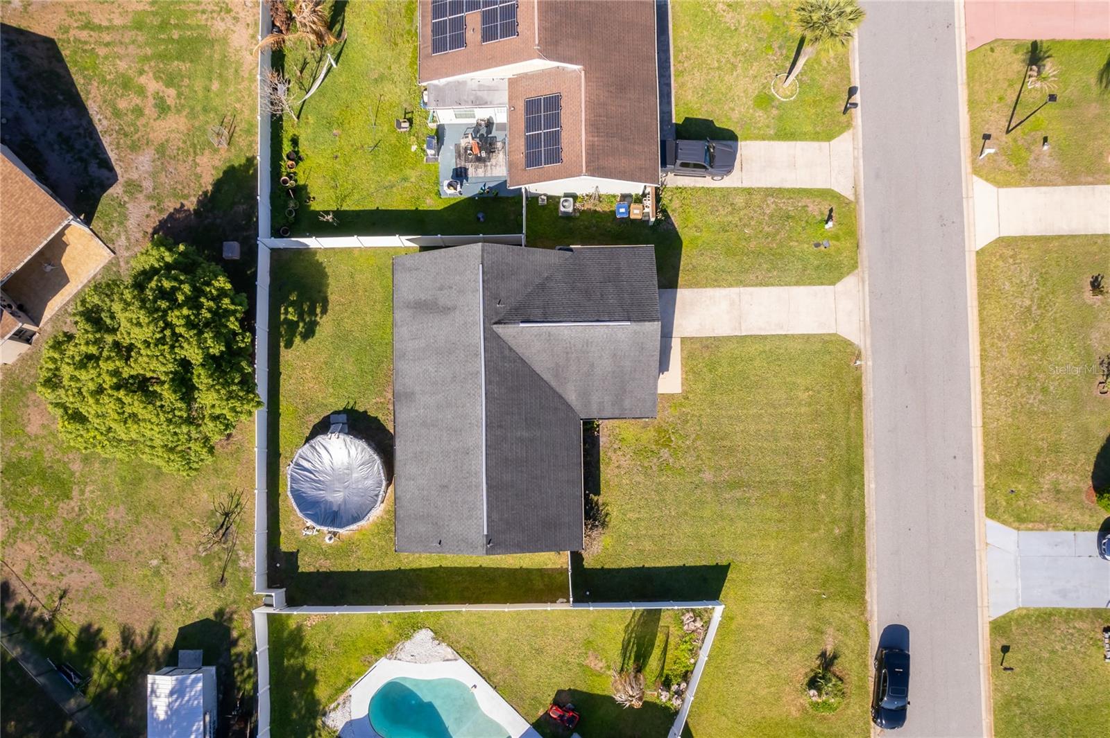 Image 25 of 25 For 17 Flag Drive