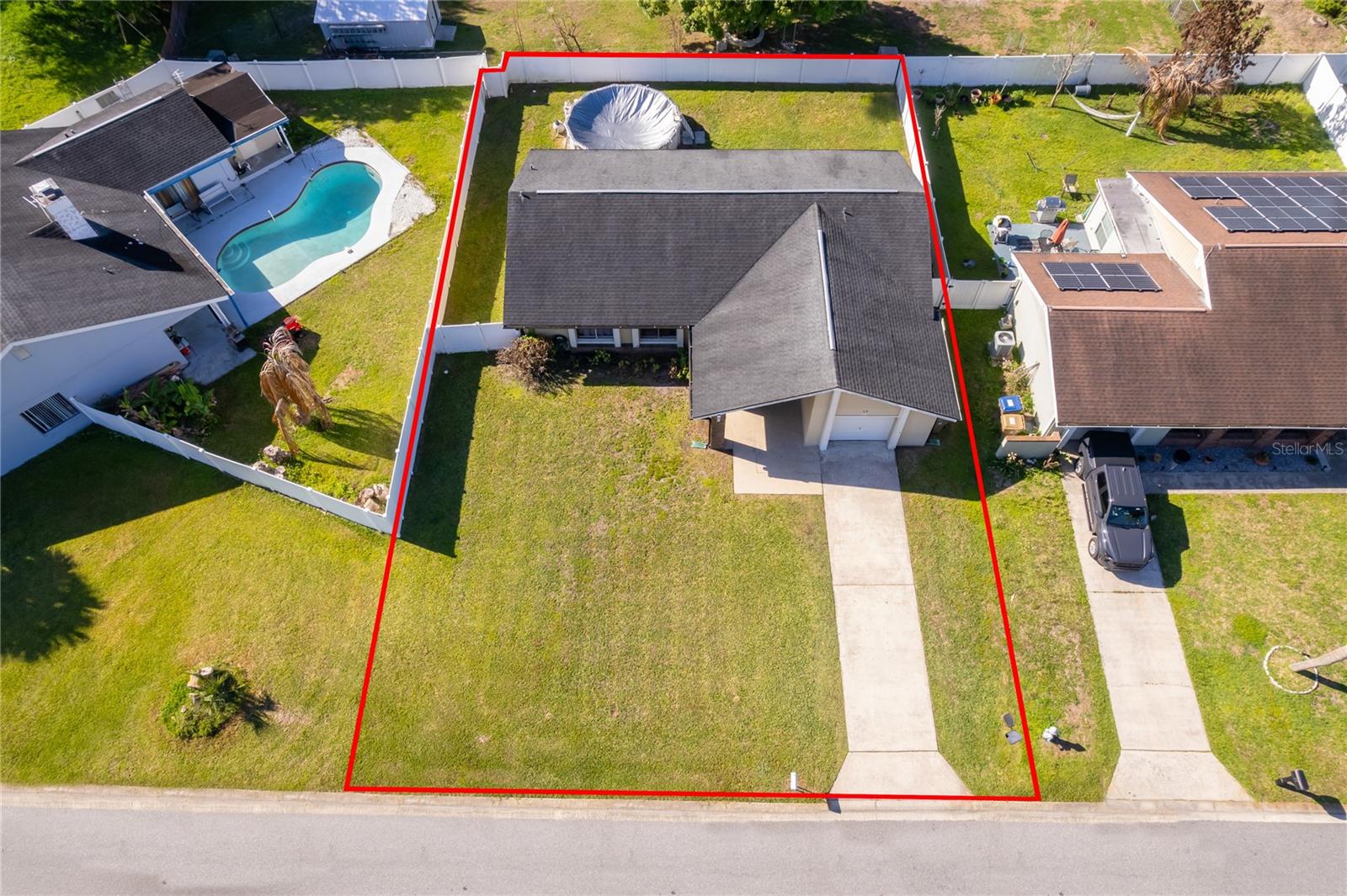 Image 4 of 25 For 17 Flag Drive