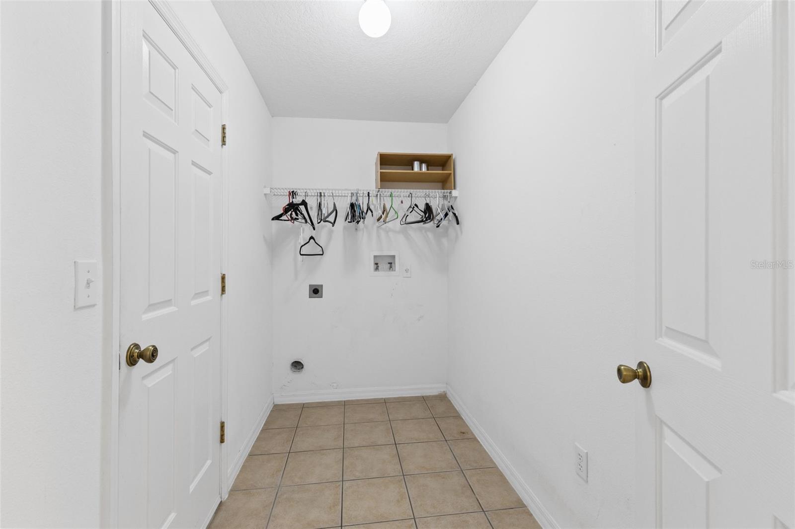 Image 12 of 29 For 3391 Celena Circle