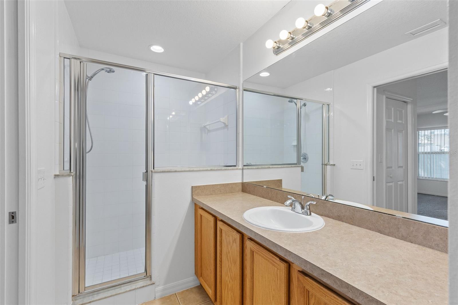Image 16 of 29 For 3391 Celena Circle