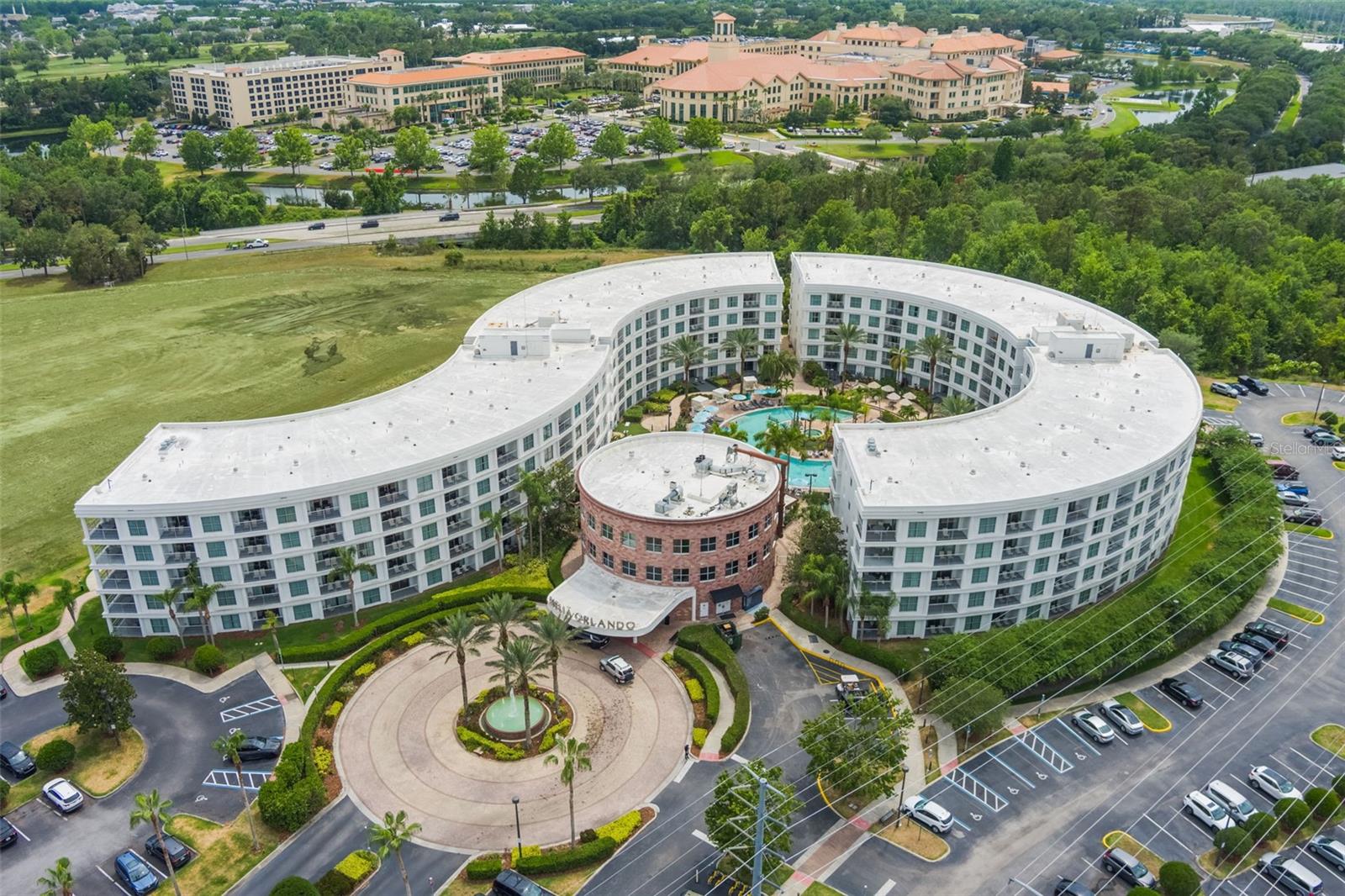 Image 34 of 38 For 225 Celebration Place 216