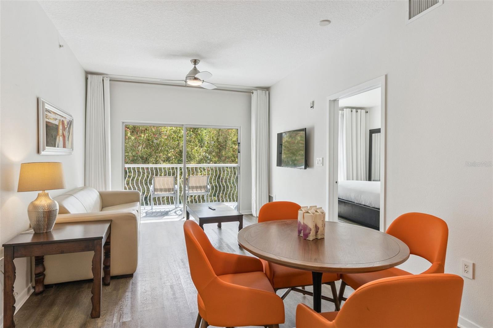 Image 9 of 38 For 225 Celebration Place 216