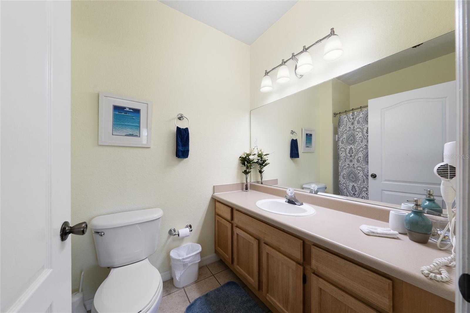 Image 20 of 28 For 3006 Bonfire Beach Drive 204