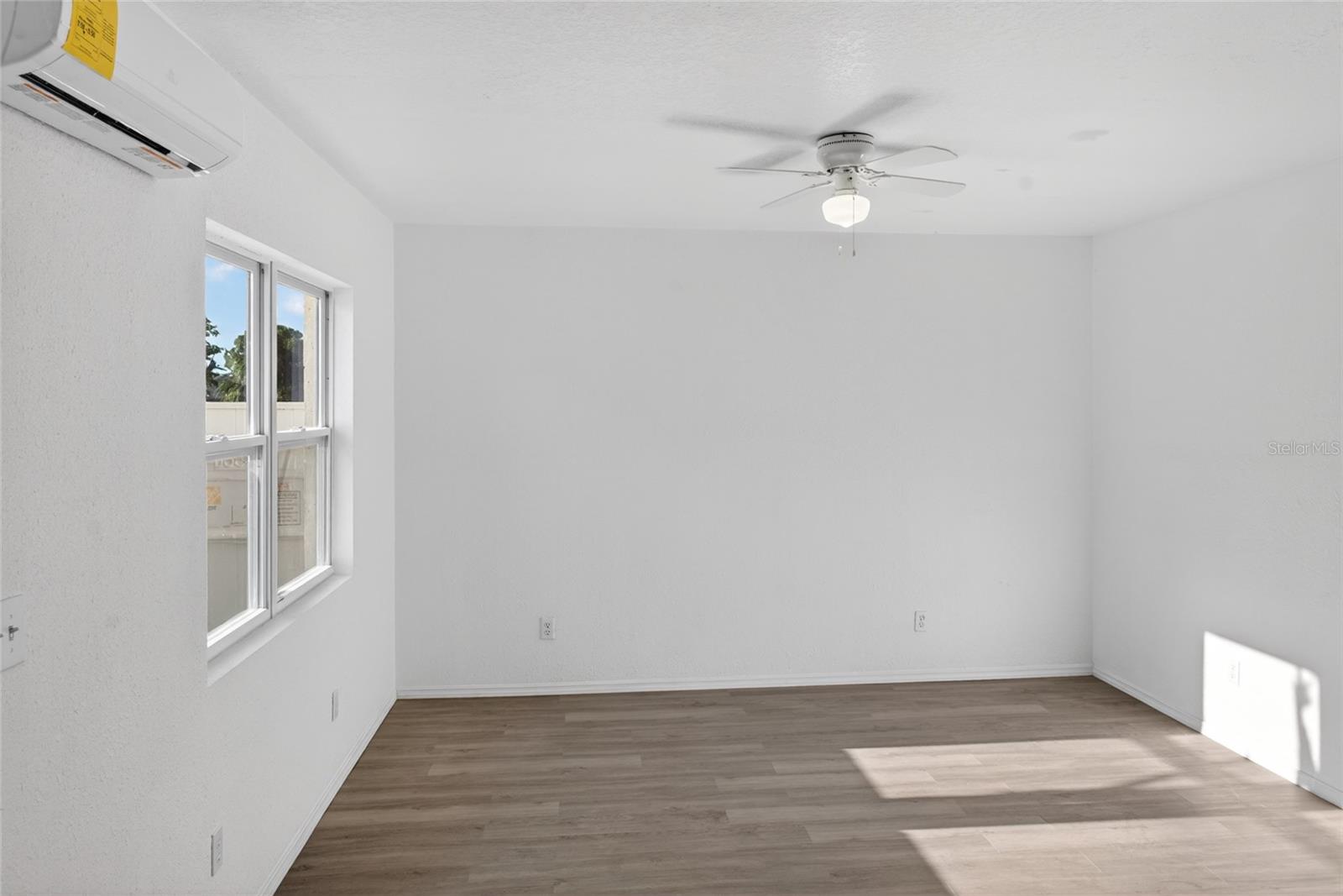 Image 11 of 14 For 536 Royal Palm Drive