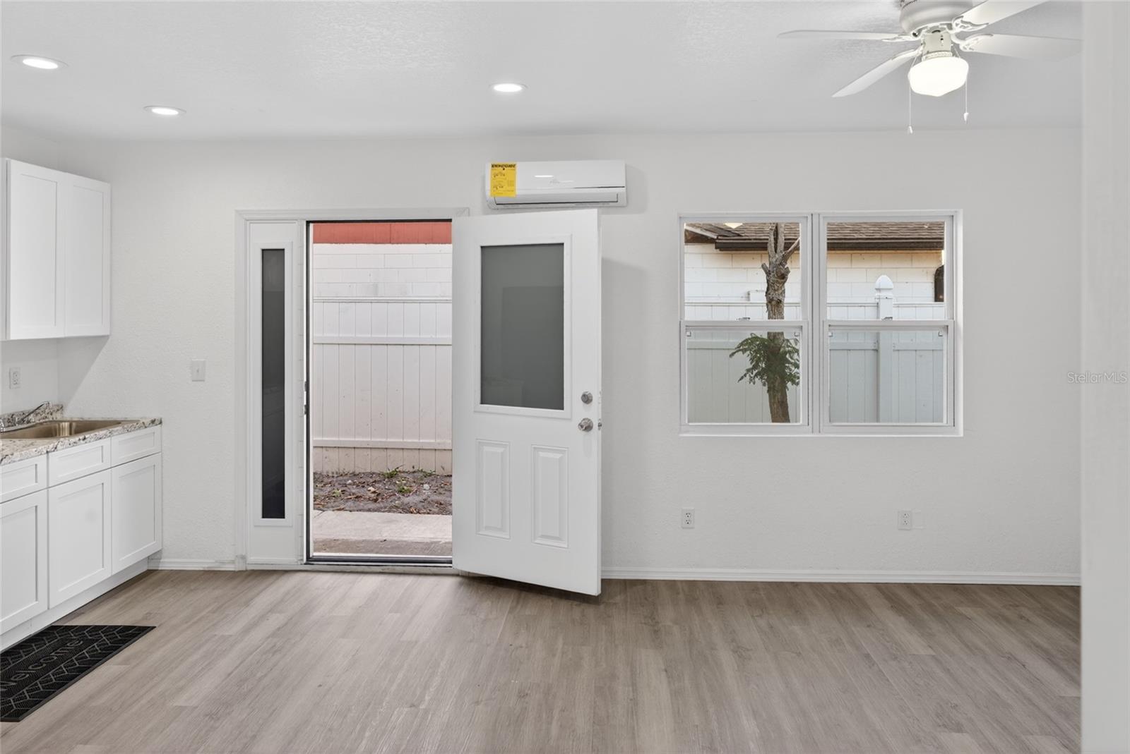 Image 13 of 14 For 536 Royal Palm Drive