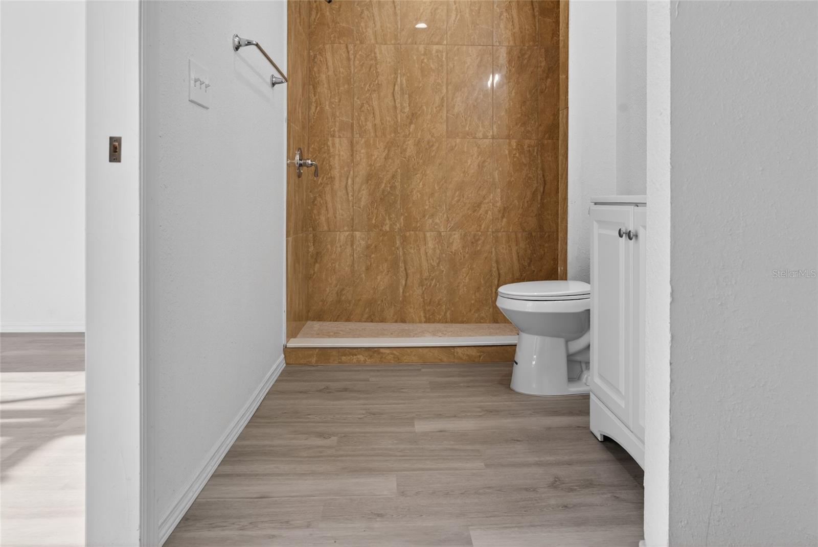 Image 7 of 14 For 536 Royal Palm Drive