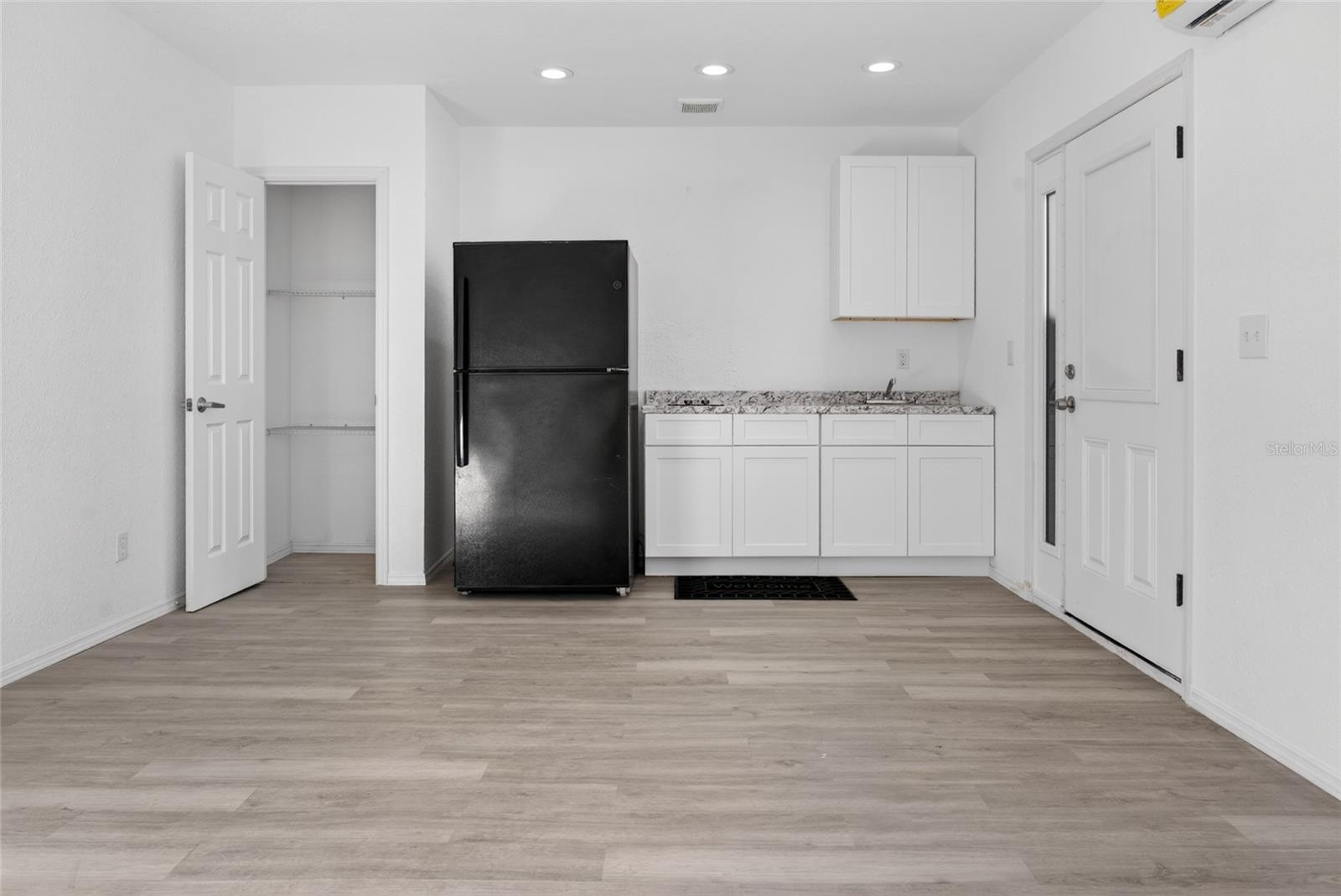 Image 8 of 14 For 536 Royal Palm Drive