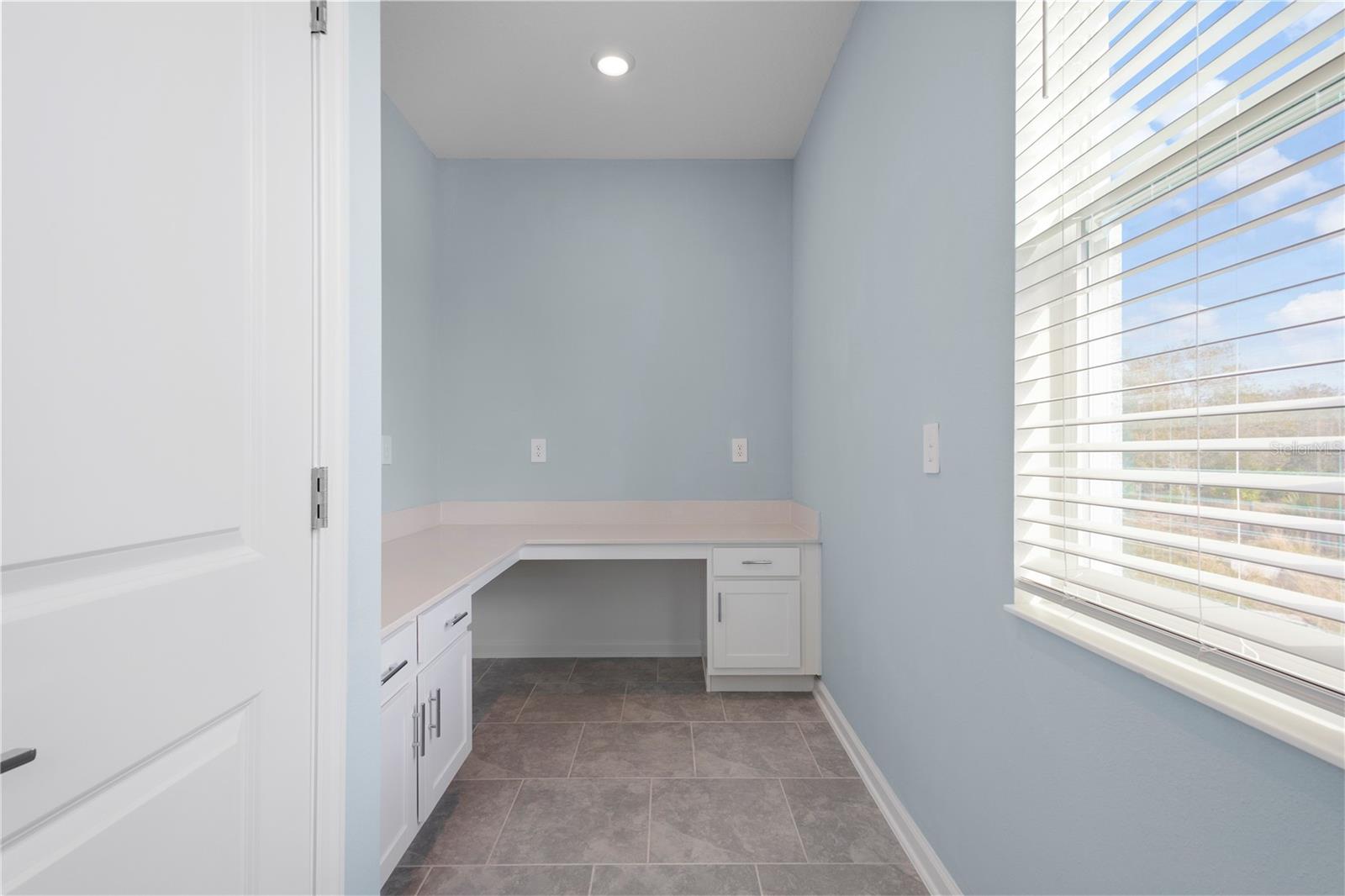 Image 10 of 35 For 157 Aces High Lane