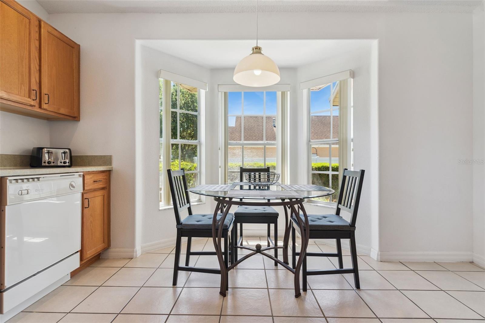 Image 11 of 57 For 15923 Heron Hill Street