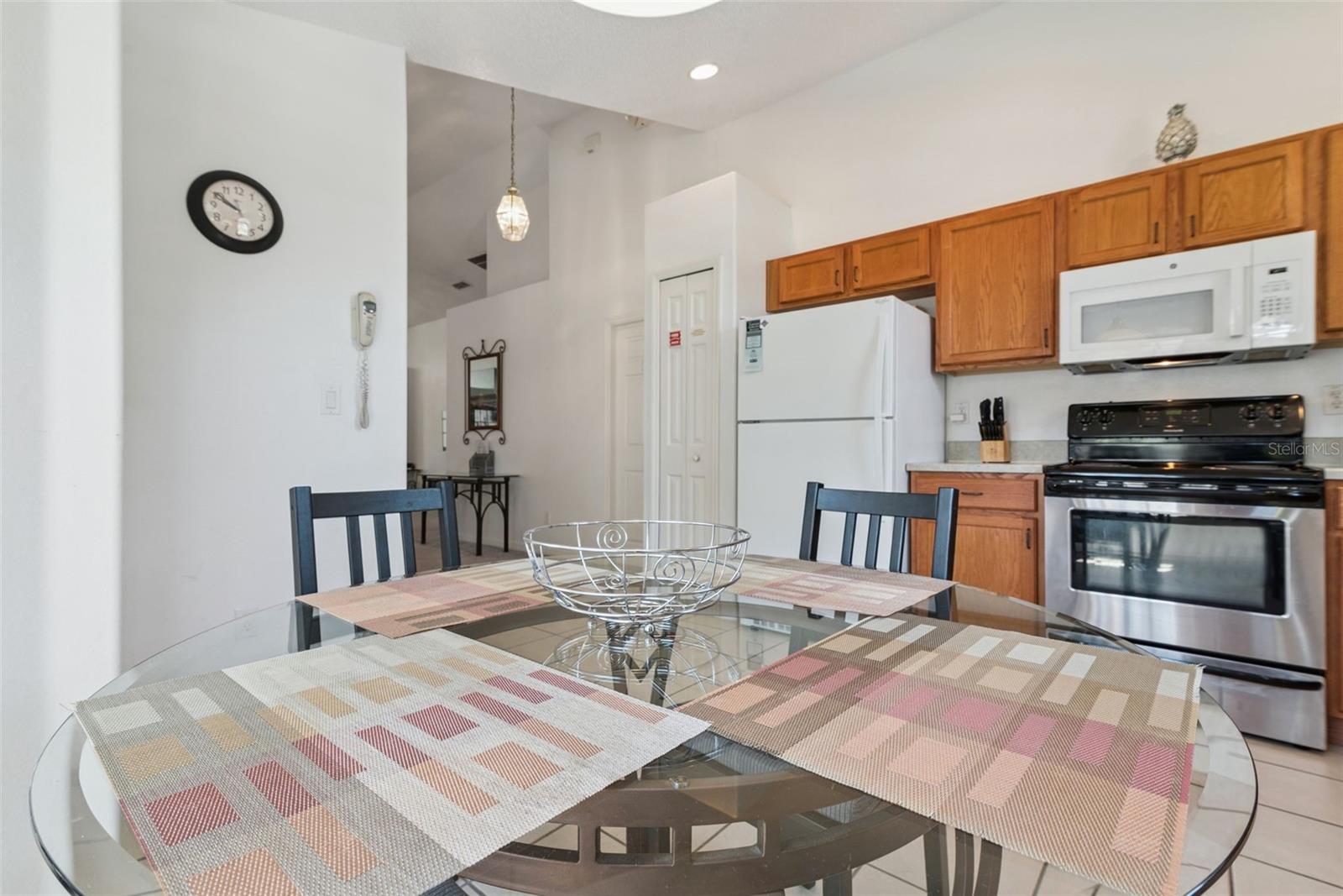 Image 14 of 57 For 15923 Heron Hill Street