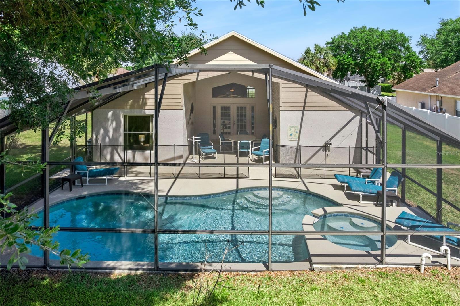 Image 33 of 57 For 15923 Heron Hill Street