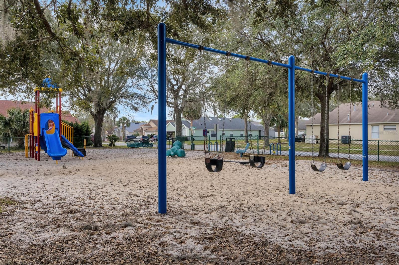 Image 43 of 57 For 15923 Heron Hill Street