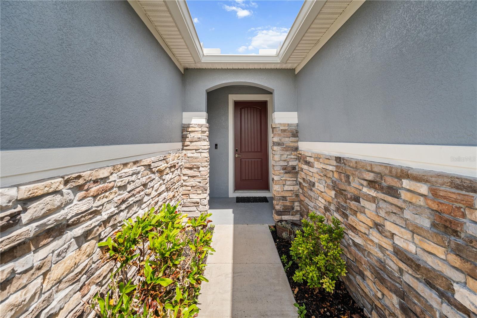 Image 2 of 28 For 2813 Shelburne Way