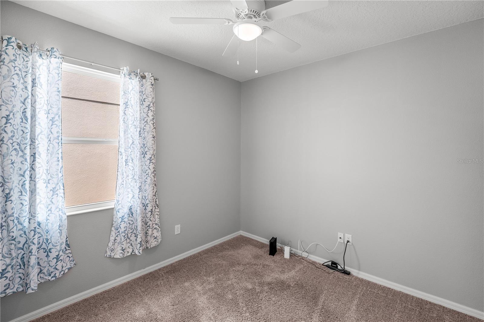 Image 21 of 28 For 2813 Shelburne Way