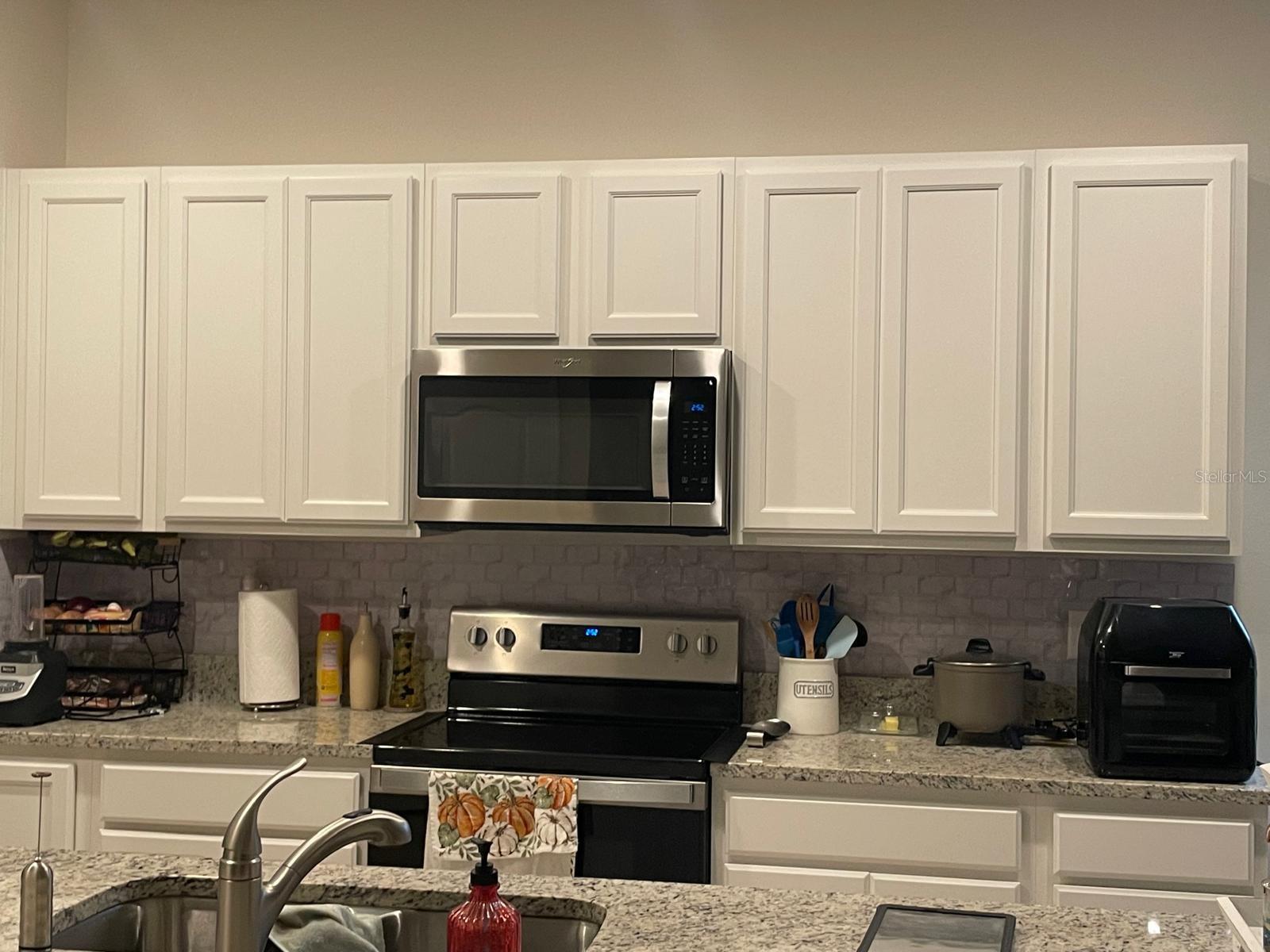 Image 6 of 22 For 1428 Plank Place