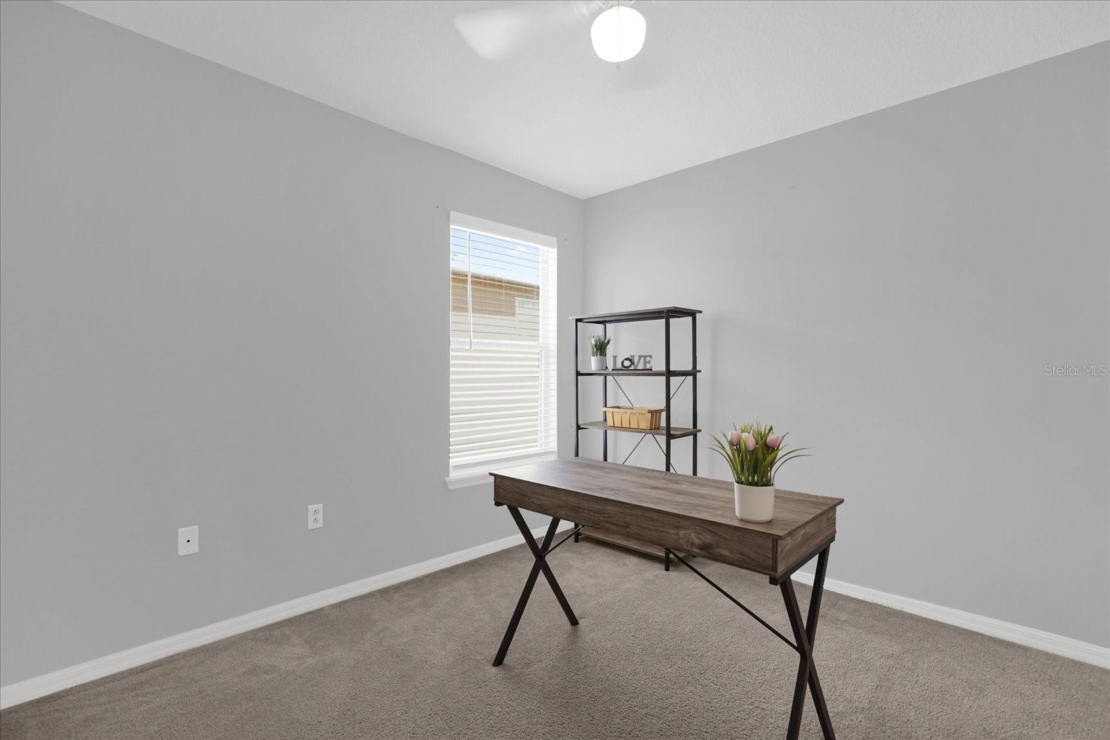 Image 15 of 32 For 1453 Royal Ridge Drive