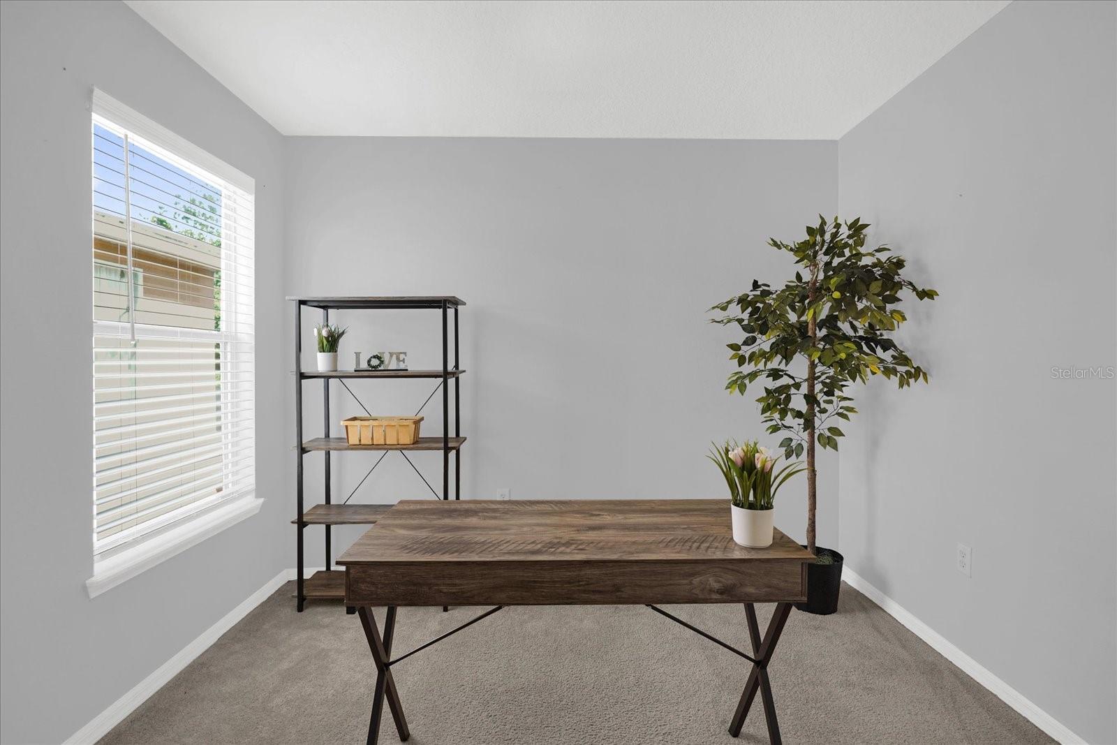 Image 16 of 32 For 1453 Royal Ridge Drive