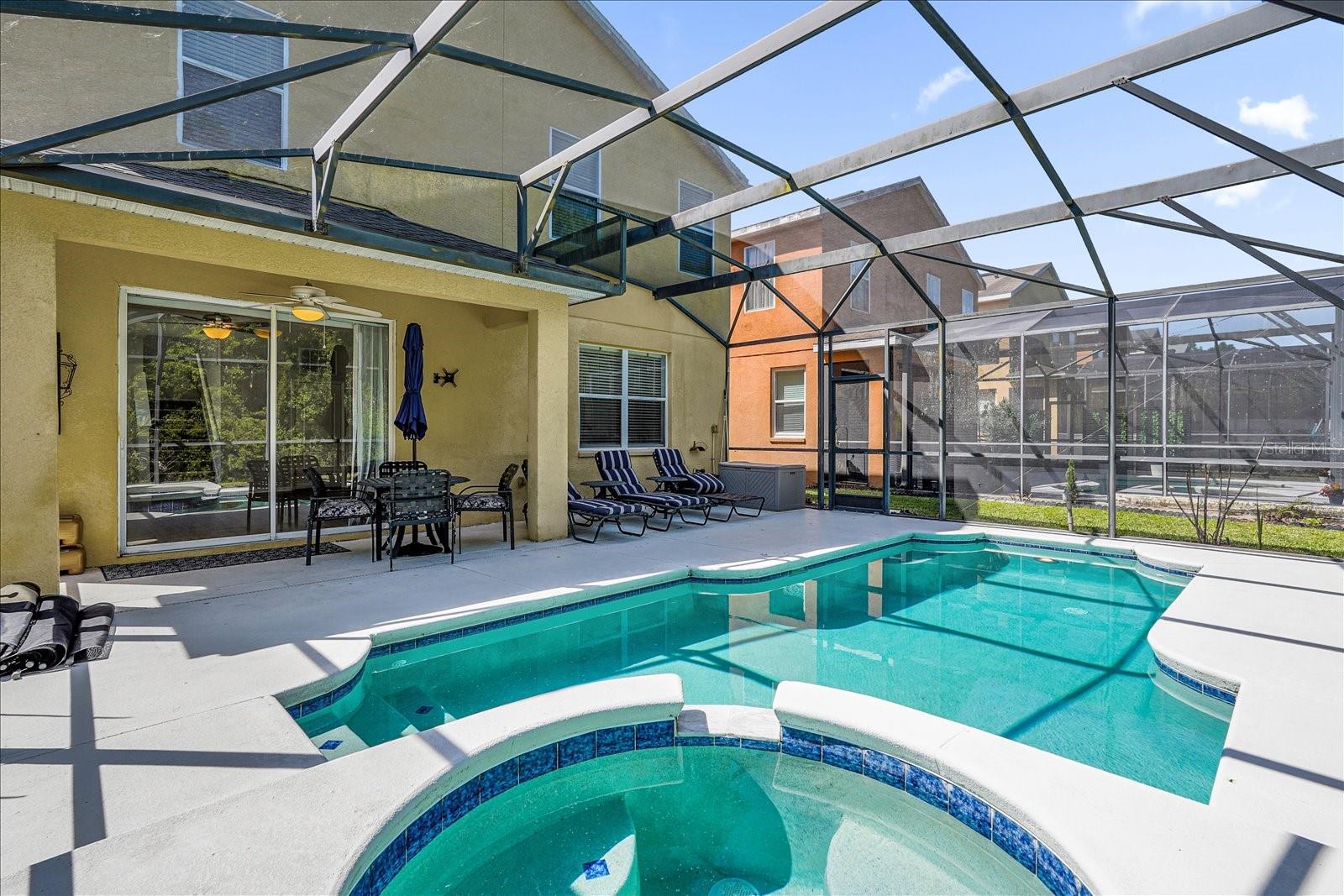 Image 26 of 32 For 1453 Royal Ridge Drive