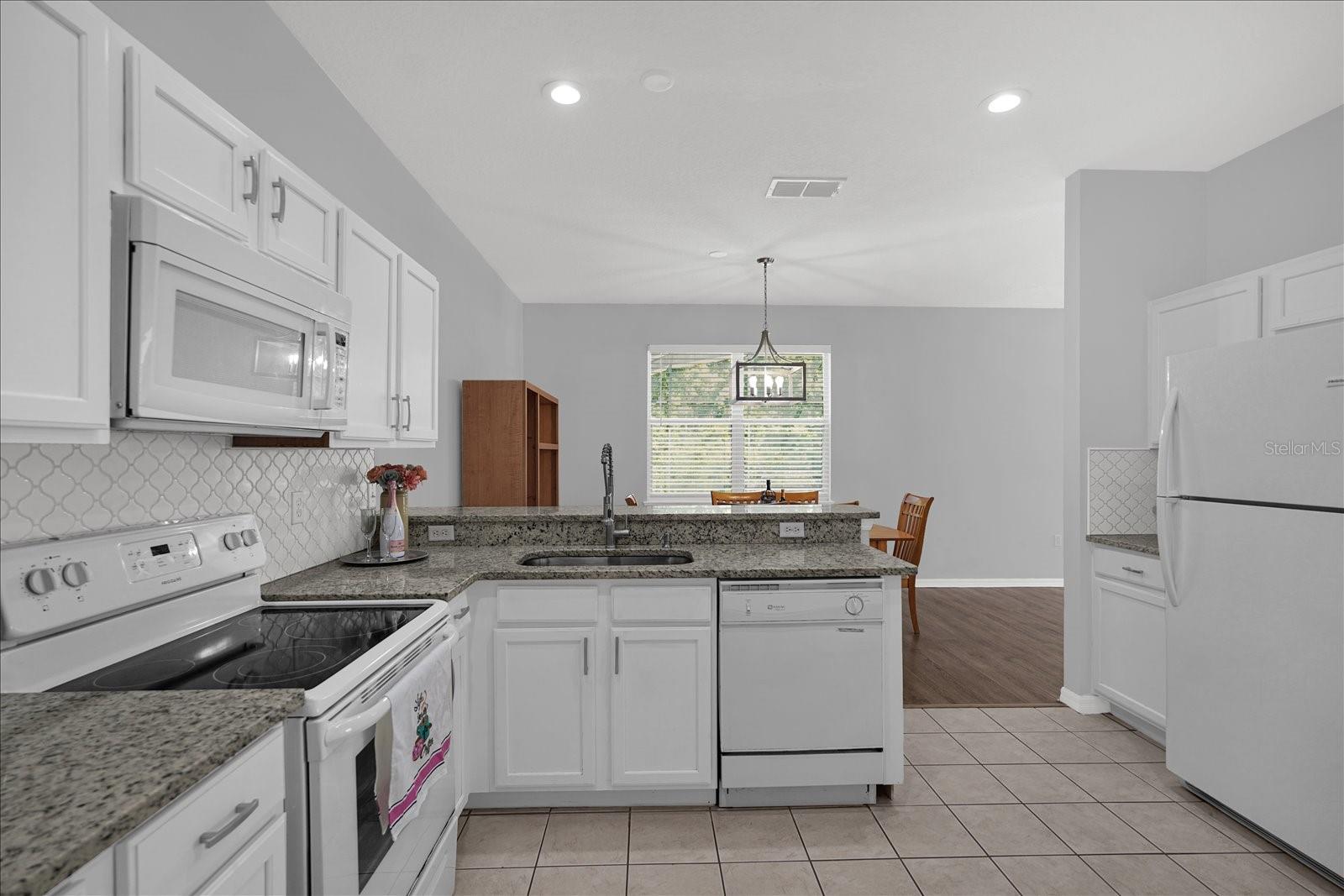 Image 4 of 32 For 1453 Royal Ridge Drive