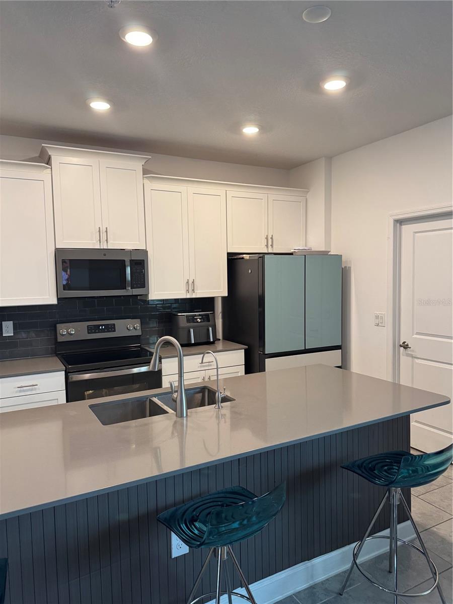 Image 10 of 40 For 11924 Boldface Drive