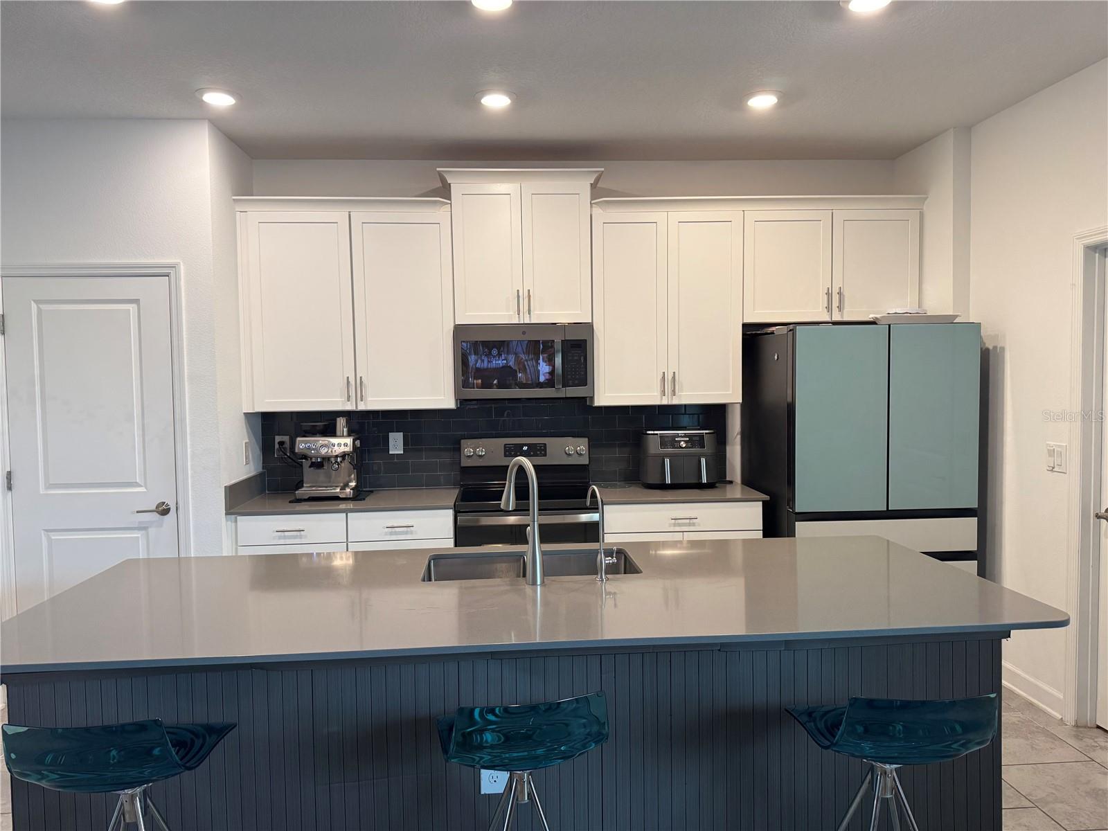 Image 12 of 40 For 11924 Boldface Drive