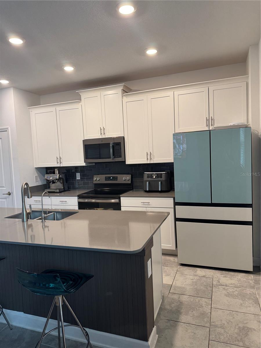 Image 13 of 40 For 11924 Boldface Drive