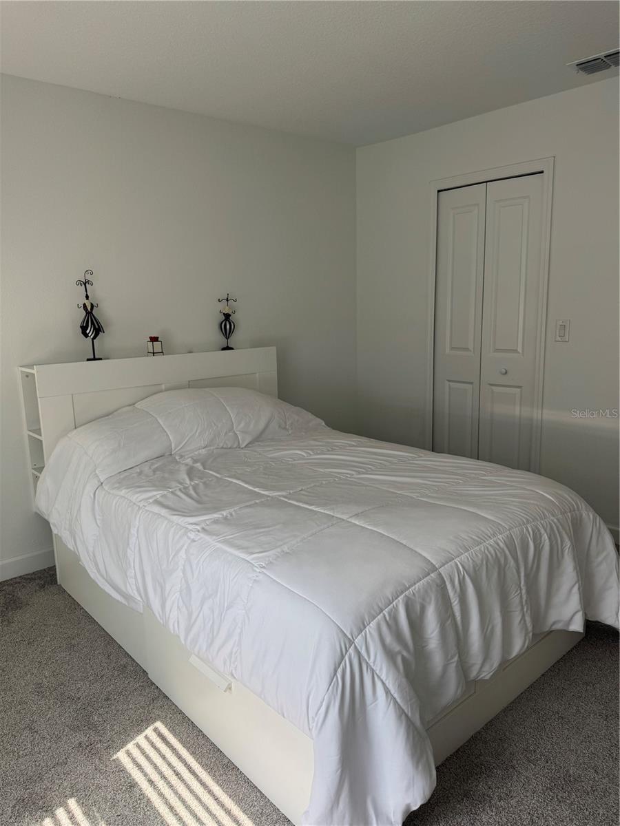 Image 20 of 40 For 11924 Boldface Drive