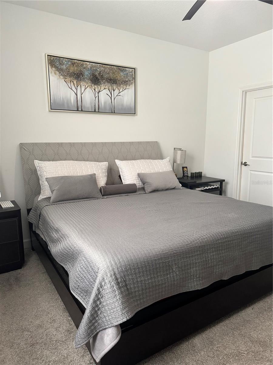 Image 25 of 40 For 11924 Boldface Drive