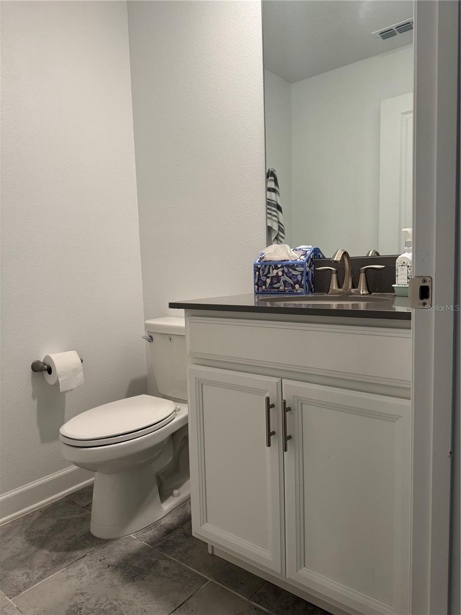 Image 27 of 40 For 11924 Boldface Drive