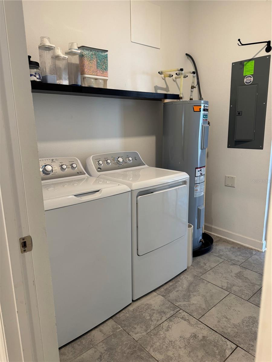 Image 29 of 40 For 11924 Boldface Drive