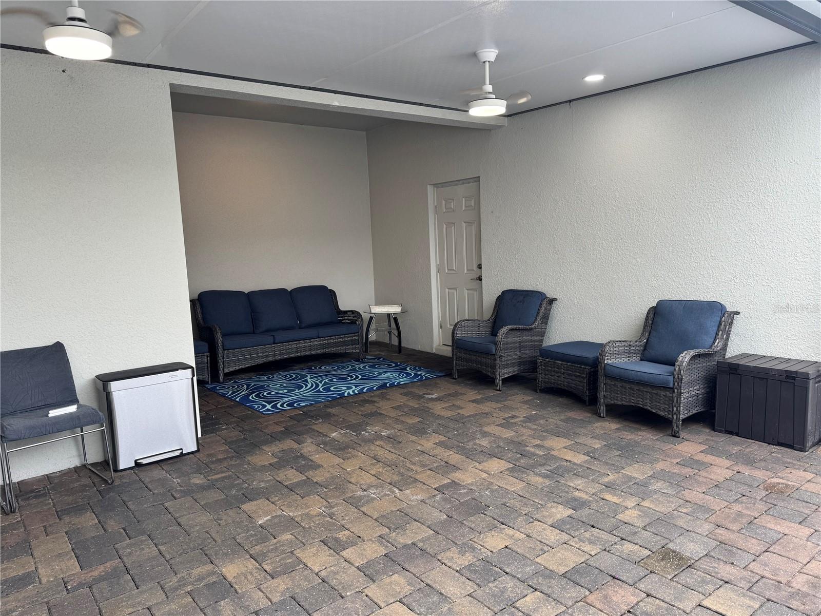 Image 30 of 40 For 11924 Boldface Drive