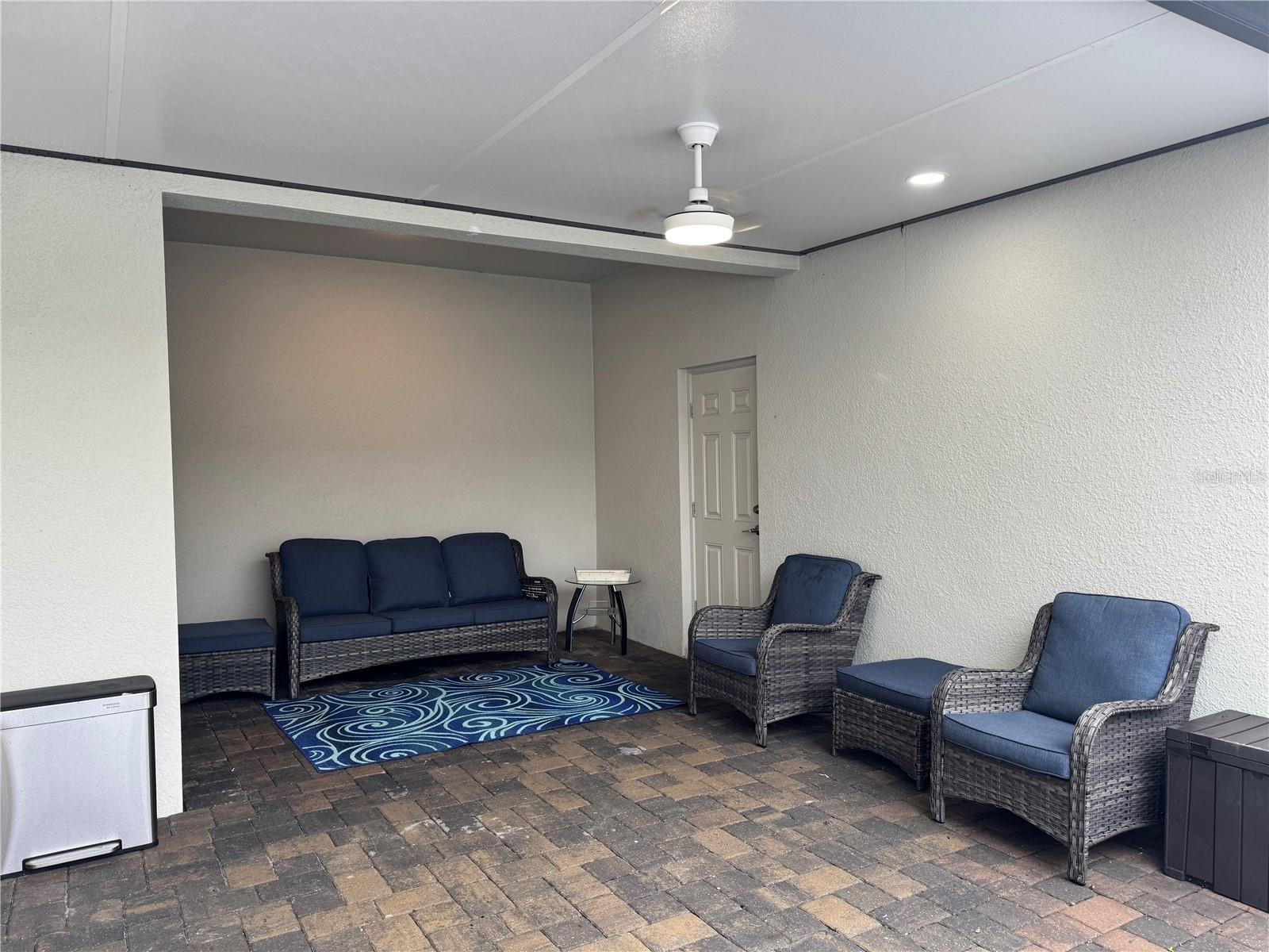 Image 34 of 40 For 11924 Boldface Drive