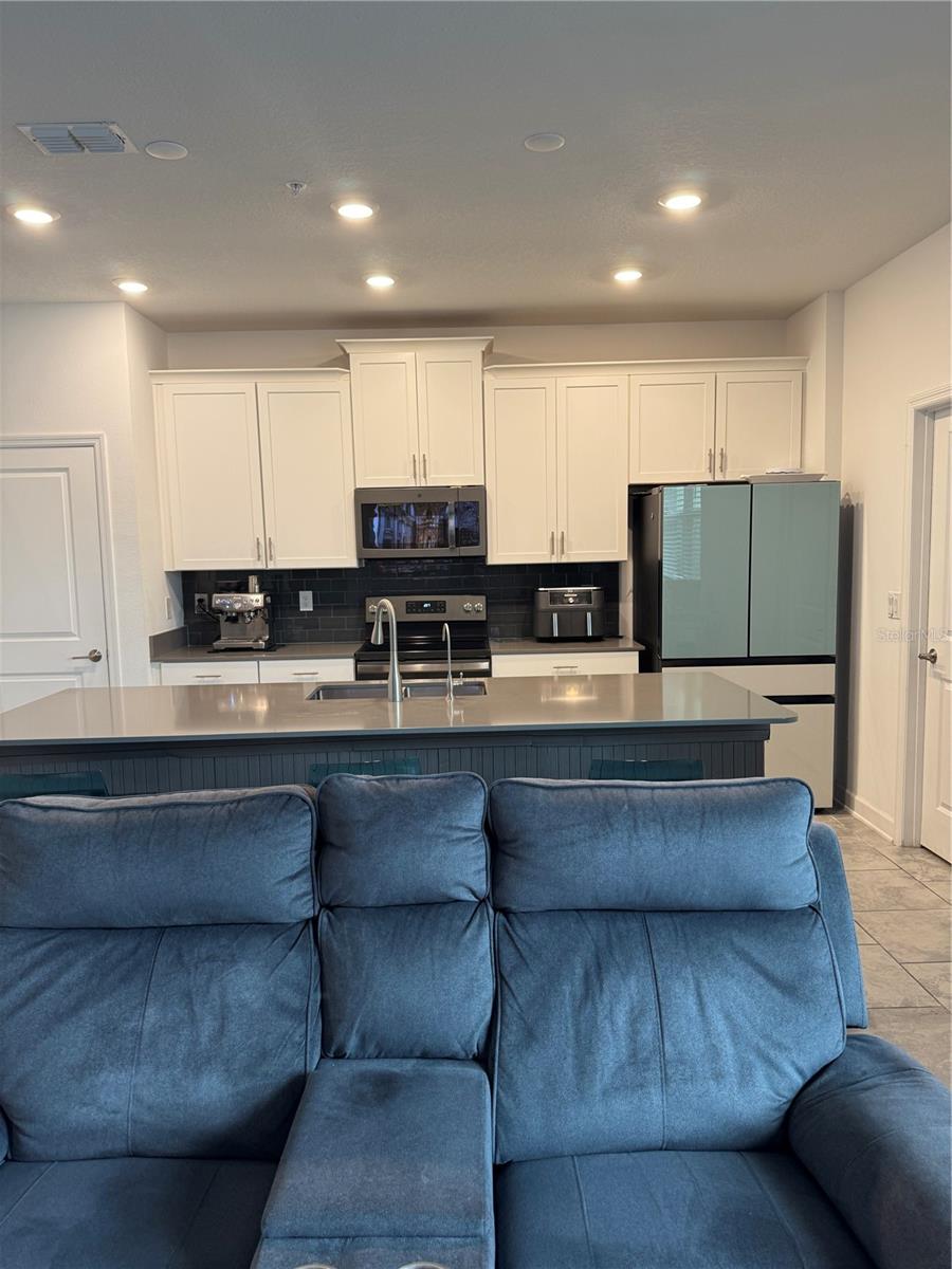 Image 9 of 40 For 11924 Boldface Drive