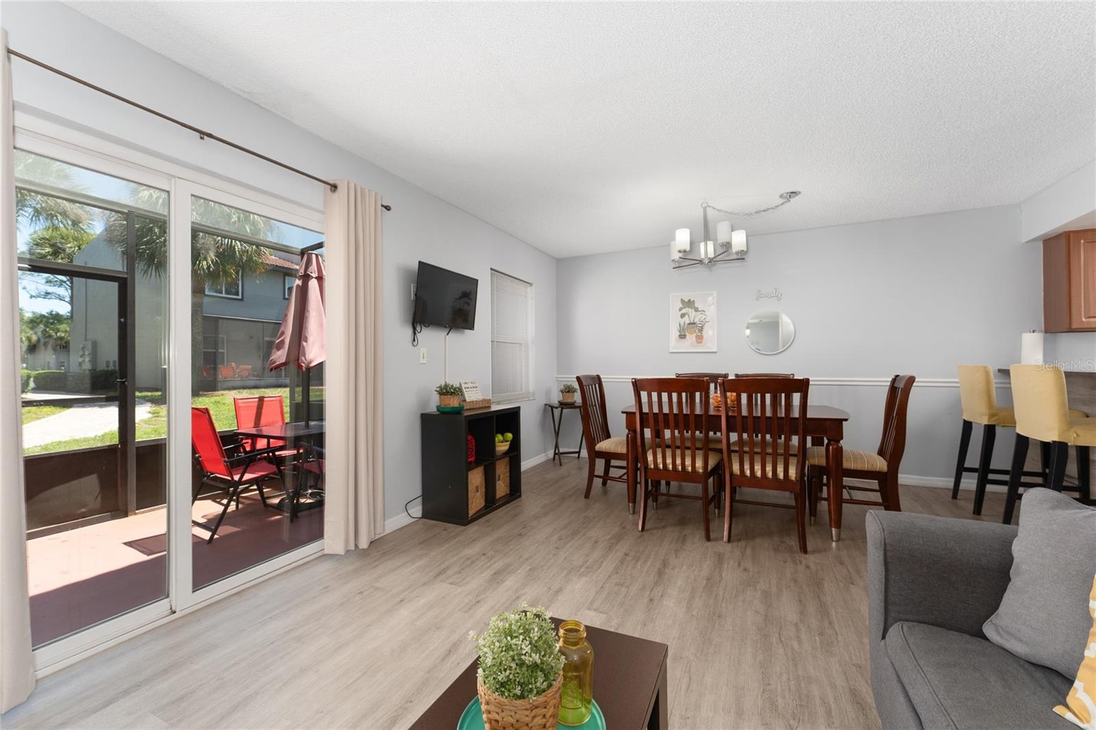 Image 11 of 33 For 3118 Magic Kingdom Court