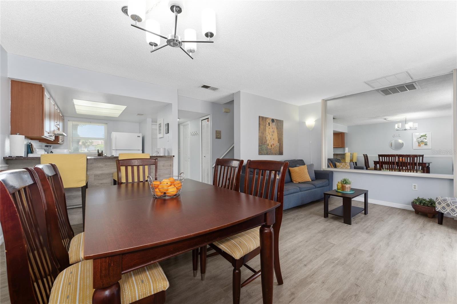 Image 9 of 33 For 3118 Magic Kingdom Court