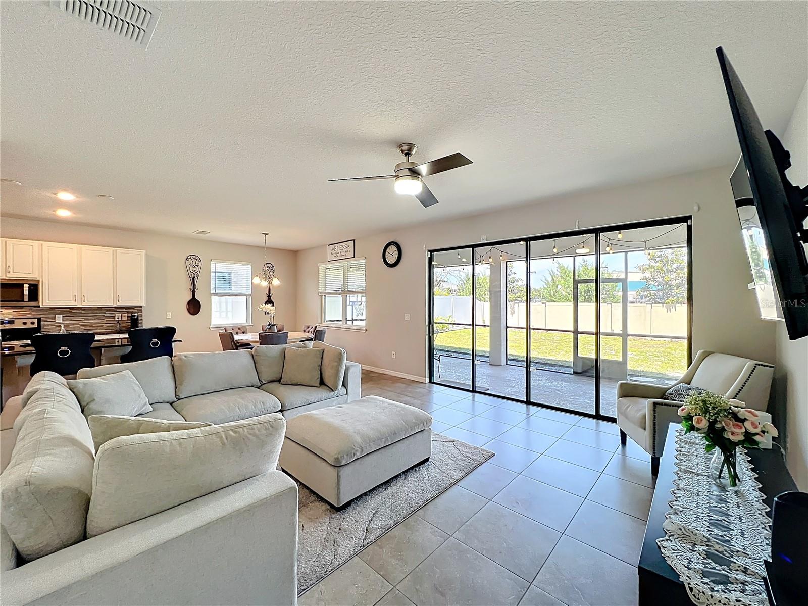 Image 21 of 61 For 2381 Rapollo Drive