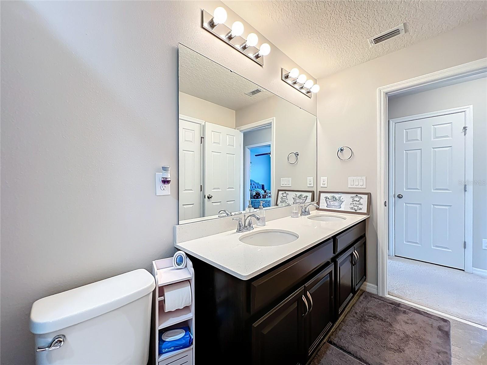 Image 34 of 61 For 2381 Rapollo Drive