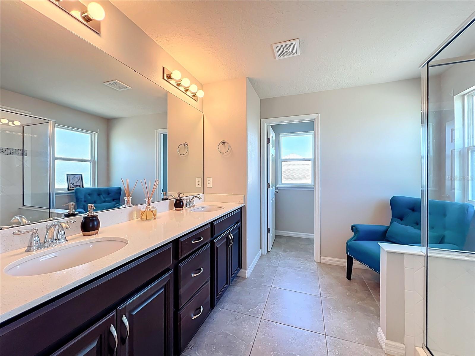 Image 40 of 61 For 2381 Rapollo Drive