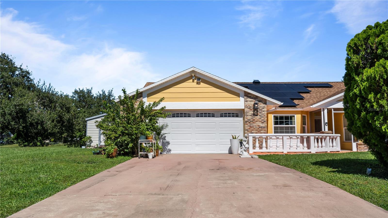 Image 2 of 21 For 3320 Pineridge Circle