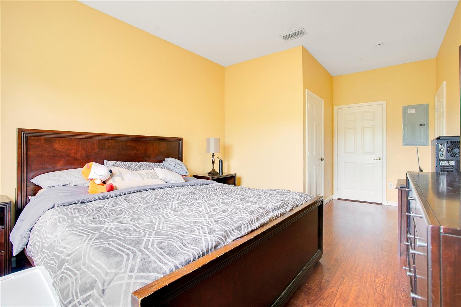 Image 9 of 22 For 2300 Silver Palm Drive # 303
