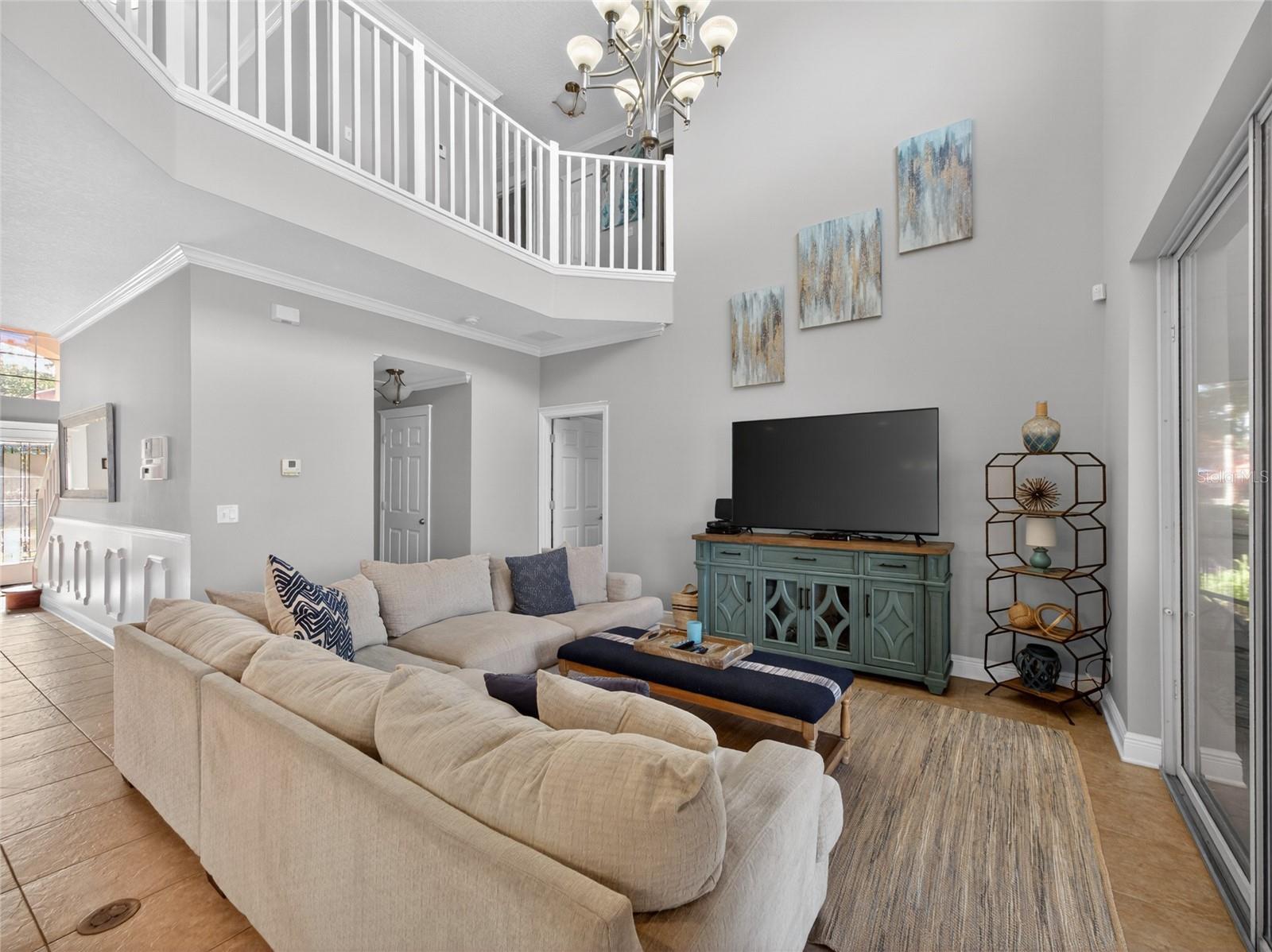 Image 14 of 51 For 242 Solana Circle