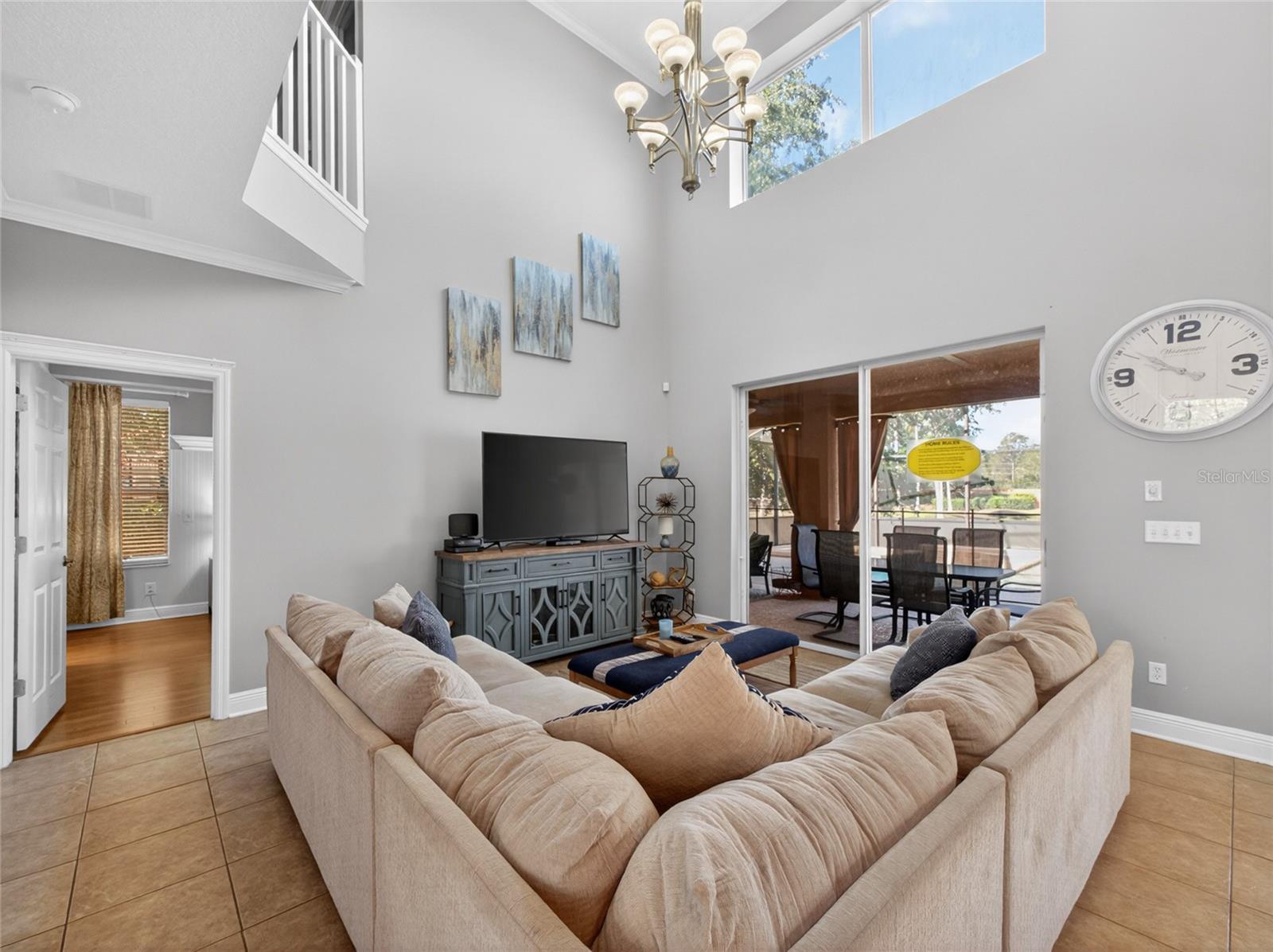 Image 15 of 51 For 242 Solana Circle